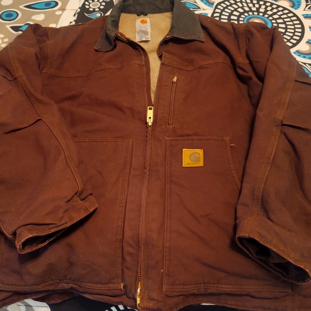Men's Carhartt heavy jacket